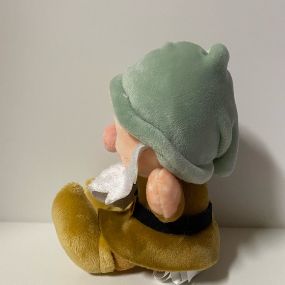 Disney Parks Wishables Plush Mystery Blind Bag Snow White Series Bashful - Picture 4 of 12